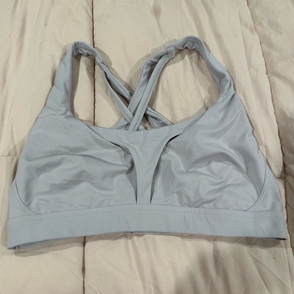 Lululemon Stash it All Bra in Grey 8 C/D - Picture 4 of 9